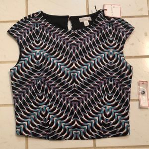 Bisou Bisou short top